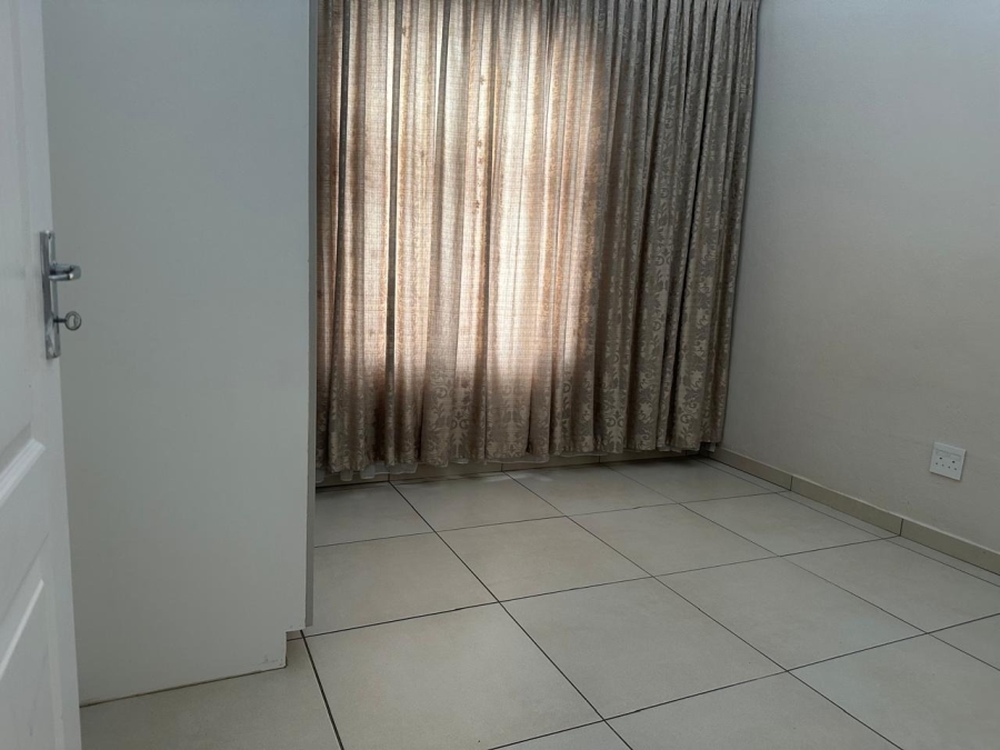 To Let 3 Bedroom Property for Rent in Cashan North West